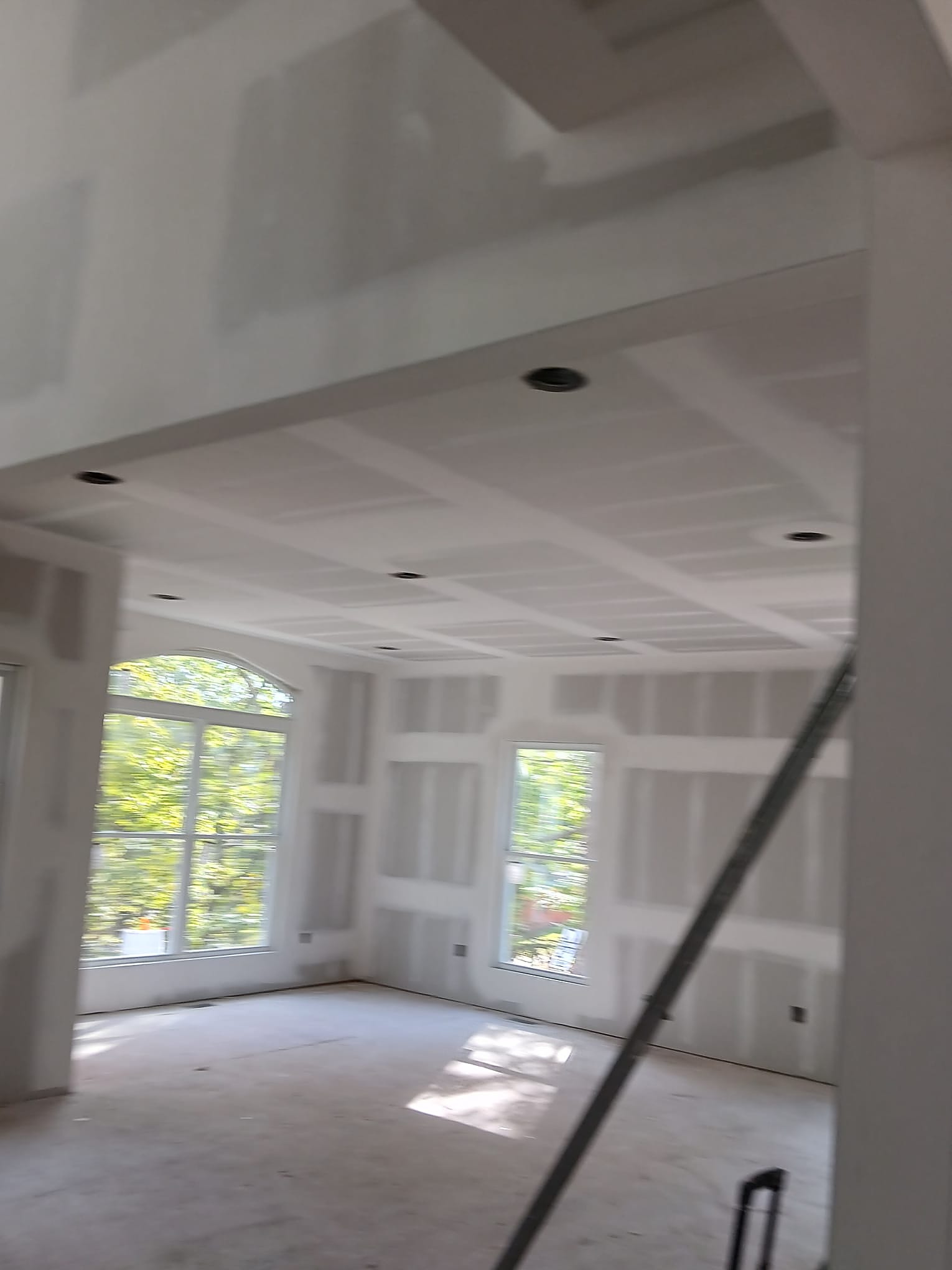 Drywall around window niche