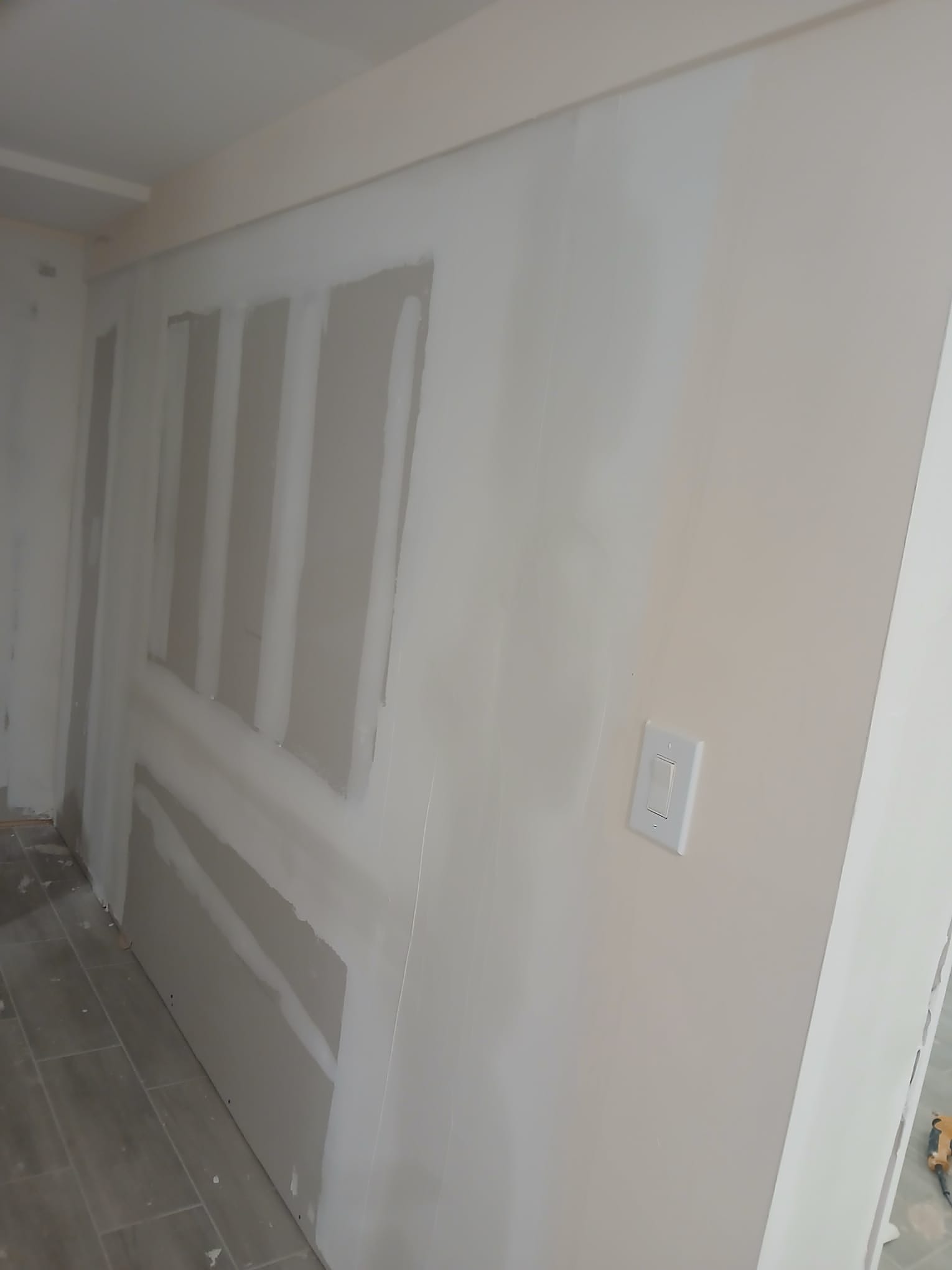 Spackle and taping detail